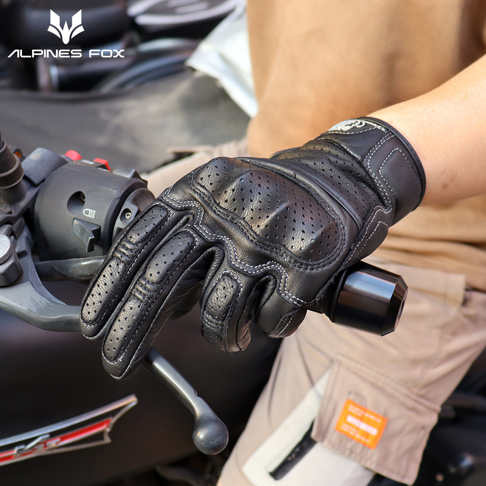 قفازات دراجات نارية من الجلد ا - مراجعة Motorcycle Gear Alpine وسعره